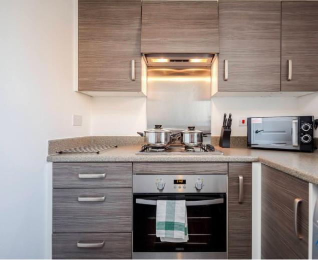 Two Bedroom Serviced Apartment, London Luaran gambar